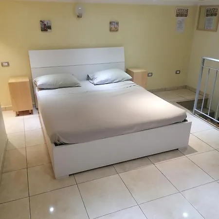 La Mansardina Neapel