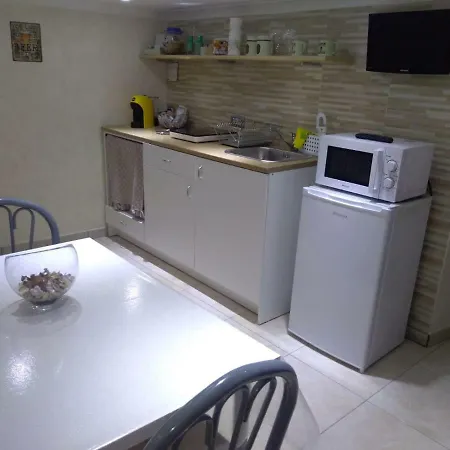 La Mansardina Apartment *